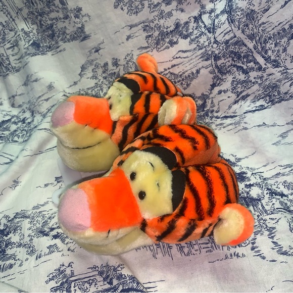 Vintage Disney Orange Winnie The Pooh Tigger Slippers Sz 7/8 Child NEW - Picture 2 of 6